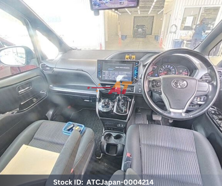 2018 Toyota Voxy